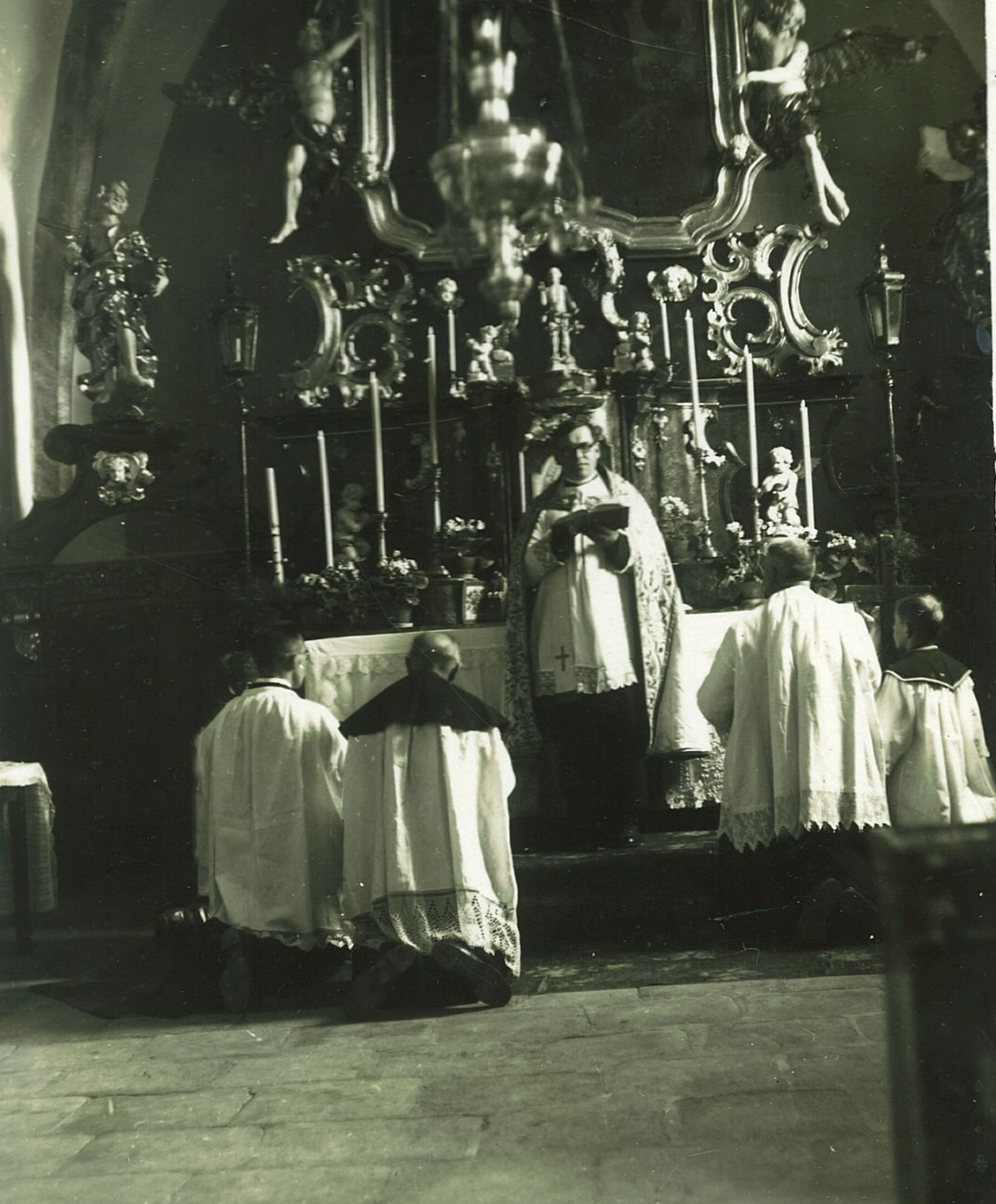 Sveceni kostela 1937 - farar Kalivoda