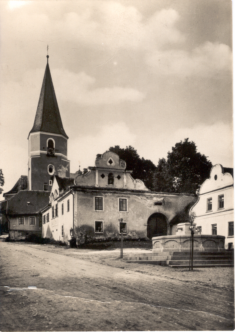 Náměstí před r. 1929