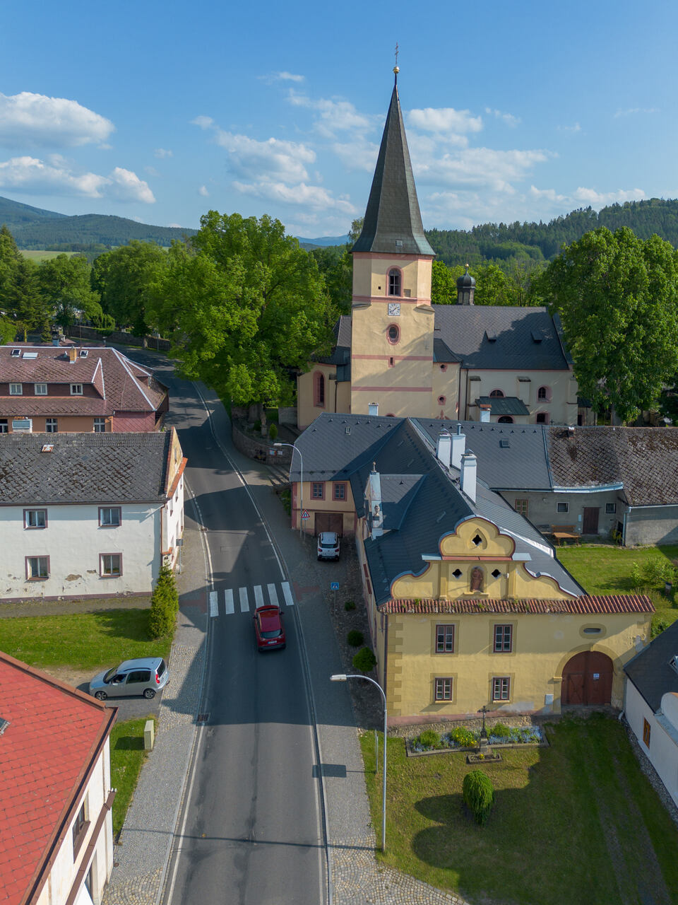 DJI_021714. Pomocniku212540_Easy-Resize.com