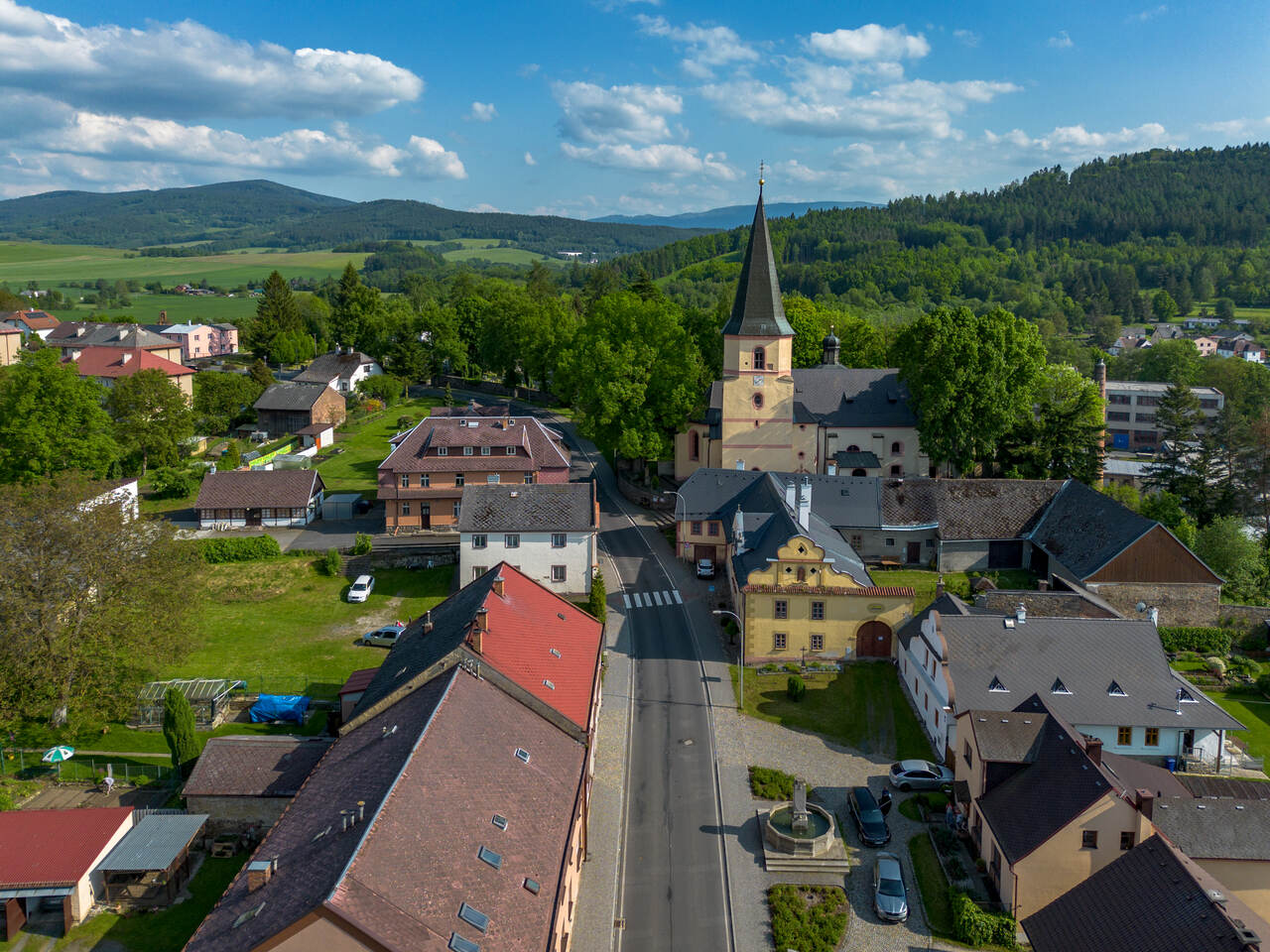 DJI_021814. Pomocniku212534_Easy-Resize.com